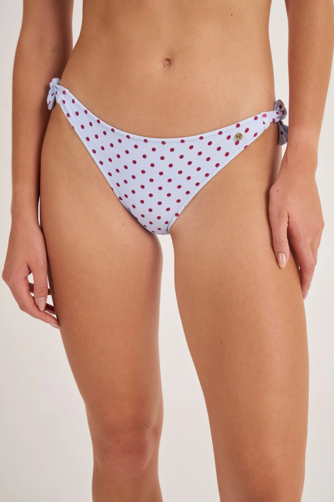 Dot Normal Bottom