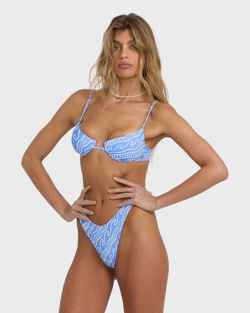 True Blue More Than Waves Leah Underwire Top-Billabong-Gone Bananas Beachwear