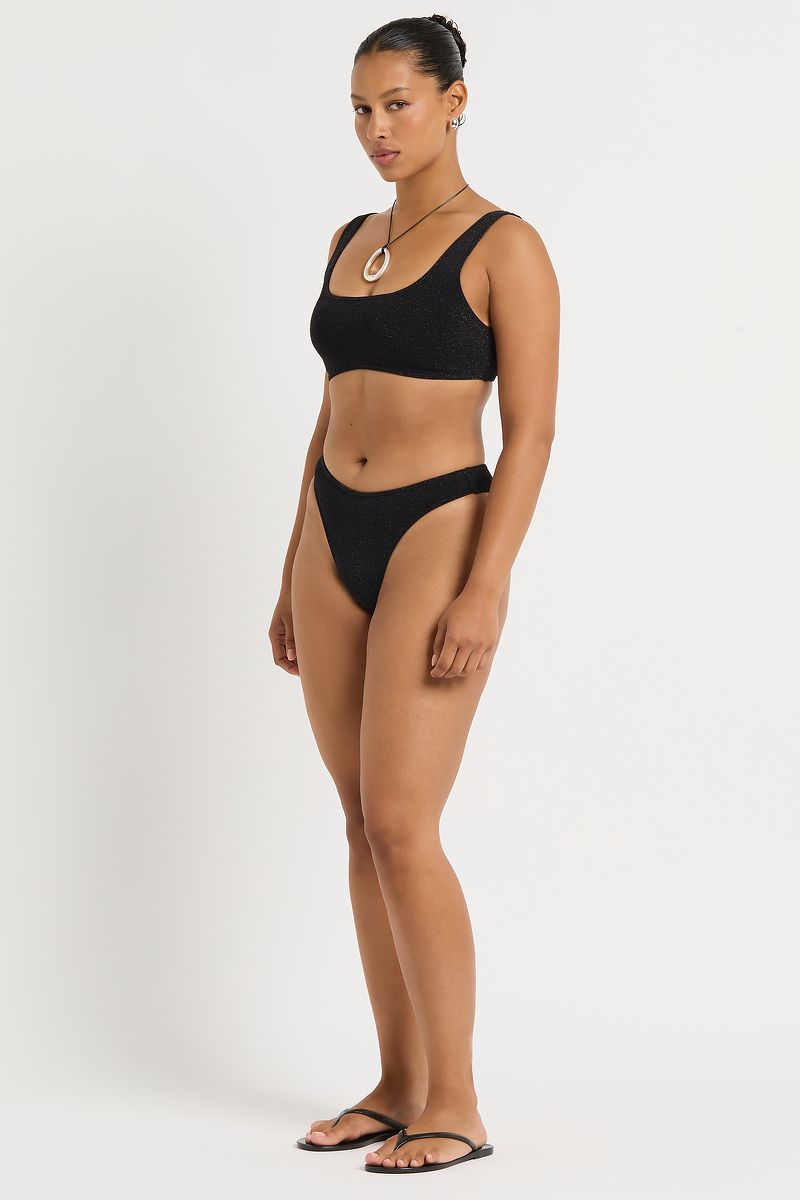 Black Malibu 2.0 Crop Top